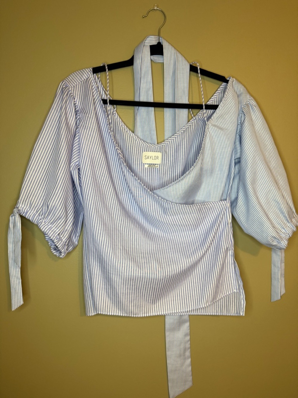 Saylor Penelope Striped Puff Sleeve Wrap Blouse Blue White Women’s XS